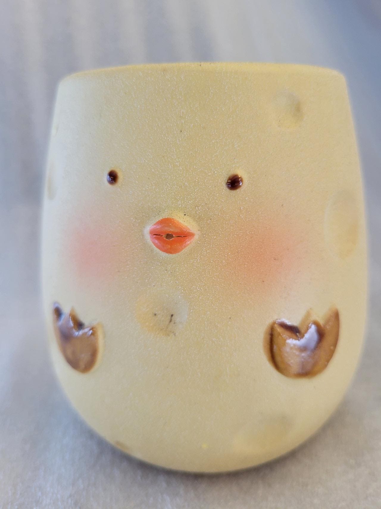 Smiley Chicken Ceramics 3 Different Sizes and shapes.