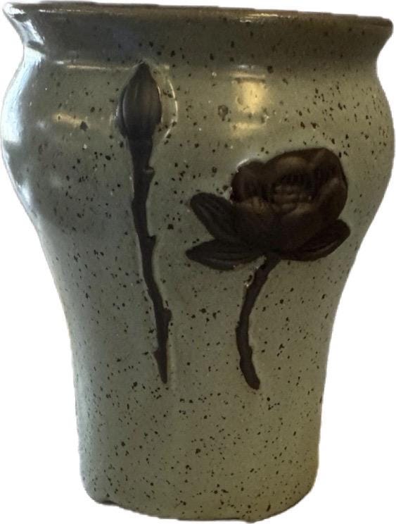 Small vintage plantar